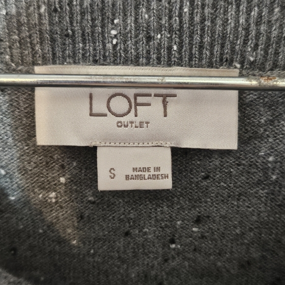 LOFT gray sweater size small - Picture 3 of 4